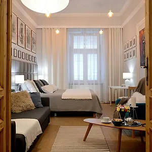 art-apartments-w-centrum-krakowa.krakowhotelspoland.com/